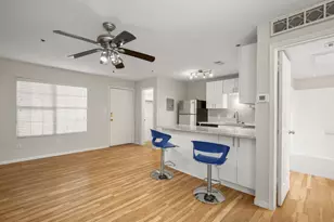 1013 W 23rd St, Austin, TX 78705 - Photo 2