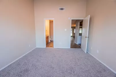 806 W 24th Street #320, Austin, TX 78705 - Photo 12