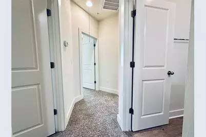 2216 Creekside Lane #B, Georgetown, TX 78626 - Photo 20