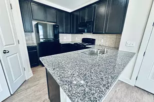 2216 Creekside Ln, Georgetown, TX 78626 - Photo 4