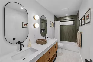 8300 Hathaway Dr, Austin, TX 78757 - Photo 28