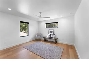 8300 Hathaway Dr, Austin, TX 78757 - Photo 24