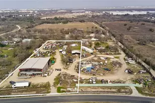 7902 Dee Gabriel Collins Rd, Austin, TX 78744 - Photo 1