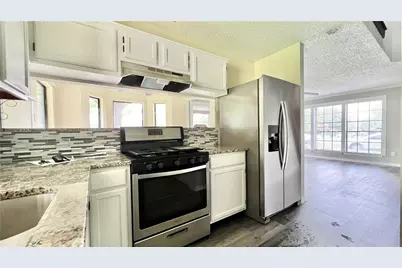 2501 Kathleen Cove, Leander, TX 78641 - Photo 8