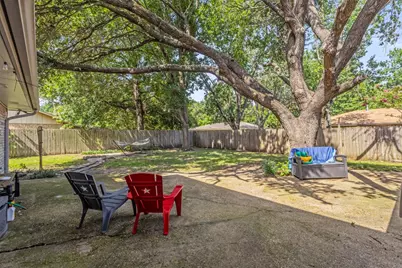 1604 N Cleveland Avenue, Cameron, TX 76520 - Photo 32