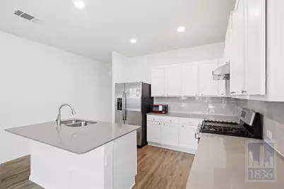 5812 Bellissima Way, Round Rock, TX 78665 - Photo 6