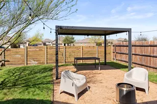1001 McCormick Cv, Hutto, TX 78634 - Photo 30