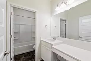 1001 McCormick Cv, Hutto, TX 78634 - Photo 20