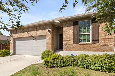 1001 McCormick Cove, Hutto, TX 78634 - Photo 2