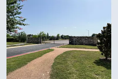 528 High Tech Drive, Georgetown, TX 78626 - Photo 30