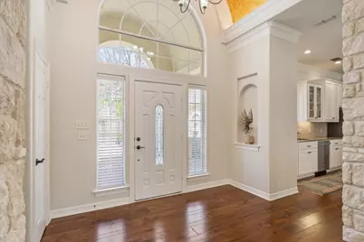 360 River Chase Boulevard, Georgetown, TX 78628 - Photo 6