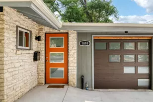 1818 Vance Cir, Austin, TX 78701 - Photo 4