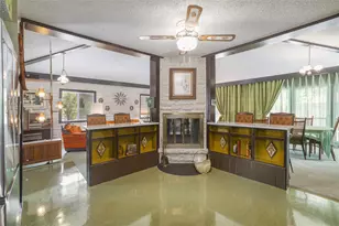 1818 Vance Cir, Austin, TX 78701 - Photo 18