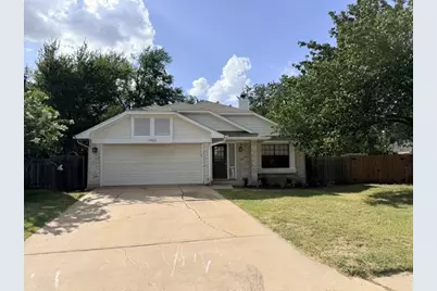 1920 White Oak Circle, Round Rock, TX 78681 - Photo 1