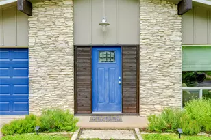 406 Arbor Ln, Austin, TX 78745 - Photo 2