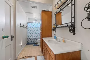 459 Co Rd 450, Thorndale, TX 76577 - Photo 18