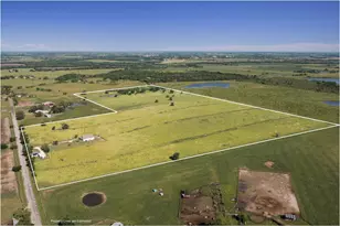 459 Co Rd 450, Thorndale, TX 76577 - Photo 34