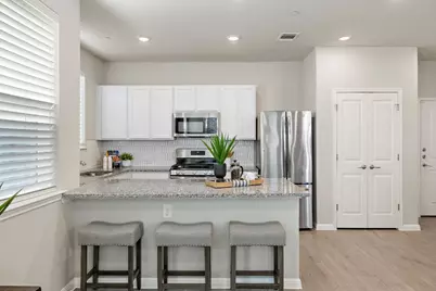 9015 Cattle Baron Path #504, Austin, TX 78747 - Photo 6