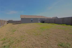 216 All American Wy, Jarrell, TX 76537 - Photo 14