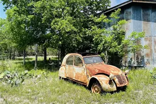 684 Stoneleigh Rd, Center Point, TX 78010 - Photo 40