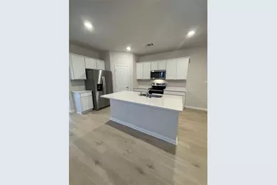 185 Grey Slate Avenue, Marble Falls, TX 78654 - Photo 6