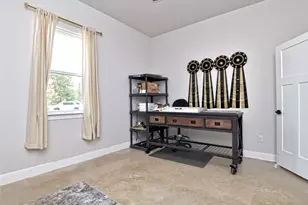 114 E Keomuku Ln, Bastrop, TX 78602 - Photo 22