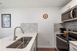 6409 Burns St, Austin, TX 78752 - Photo 8