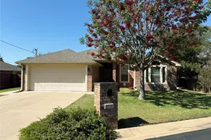 1502 Hamilton St, Burnet, TX 78611 - Photo 1