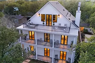 1804 S 6th St, Austin, TX 78704 - Photo 2