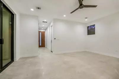 1127 Gunter Street #1, Austin, TX 78702 - Photo 8