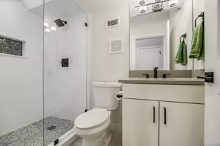 1127 Gunter St, Austin, TX 78702 - Photo 18