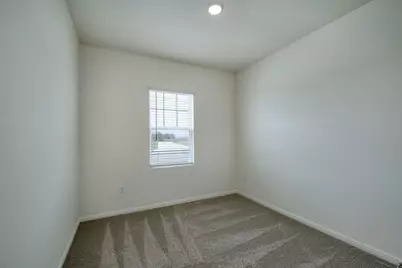 125 Blazilmar Lane, Taylor, TX 76574 - Photo 8
