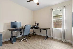 213 Garden Gate Ln, Liberty Hill, TX 78642 - Photo 30