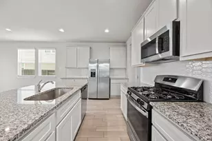 213 Graver St, Georgetown, TX 78626 - Photo 4