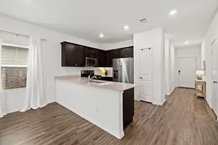 13608 Buckalew St, Elgin, TX 78621 - Photo 10