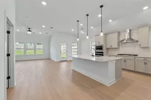 800 Crescent View Dr, Georgetown, TX 78628 - Photo 20