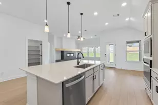 800 Crescent View Dr, Georgetown, TX 78628 - Photo 24