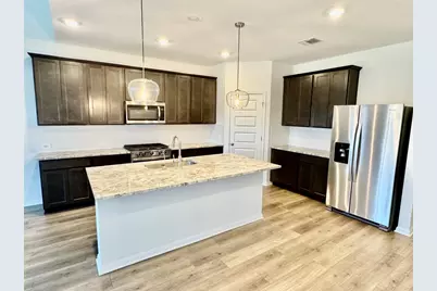 188 Coopers Hawk Crescent, Cedar Creek, TX 78612 - Photo 2