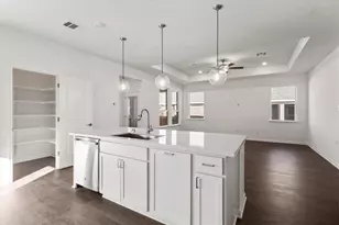 133 Grn Knl Ln, Georgetown, TX 78628 - Photo 10