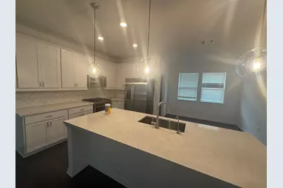 133 Green Knoll Lane, Georgetown, TX 78628 - Photo 4