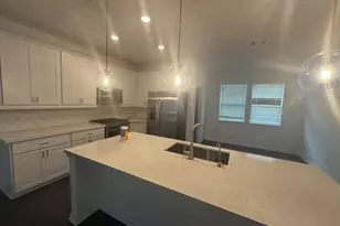 133 Grn Knl Ln, Georgetown, TX 78628 - Photo 4