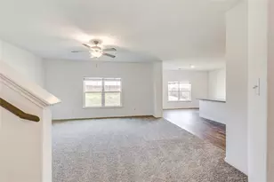 117 Fairfax Ln, Jarrell, TX 76537 - Photo 4