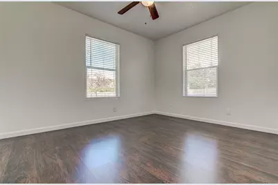 912 Catalpa Street, Austin, TX 78702 - Photo 8
