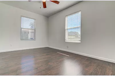 912 Catalpa Street, Austin, TX 78702 - Photo 12