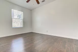 912 Catalpa St, Austin, TX 78702 - Photo 10