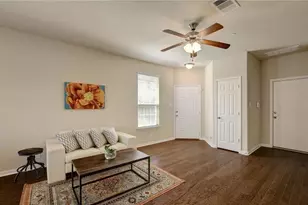 9201 Brodie Ln, Austin, TX 78748 - Photo 4