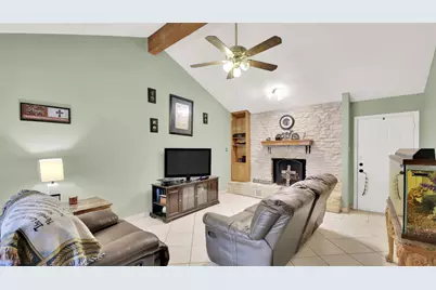 1713 Parkside Circle, Round Rock, TX 78664 - Photo 2