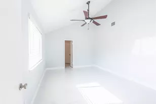 1714 Samoa Ct, Pflugerville, TX 78660 - Photo 10