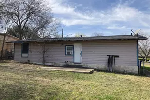 4807 Hilldale Dr, Austin, TX 78723 - Photo 18
