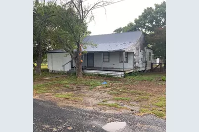 211 S 7th Street, Jarrell, TX 76537 - Photo 2